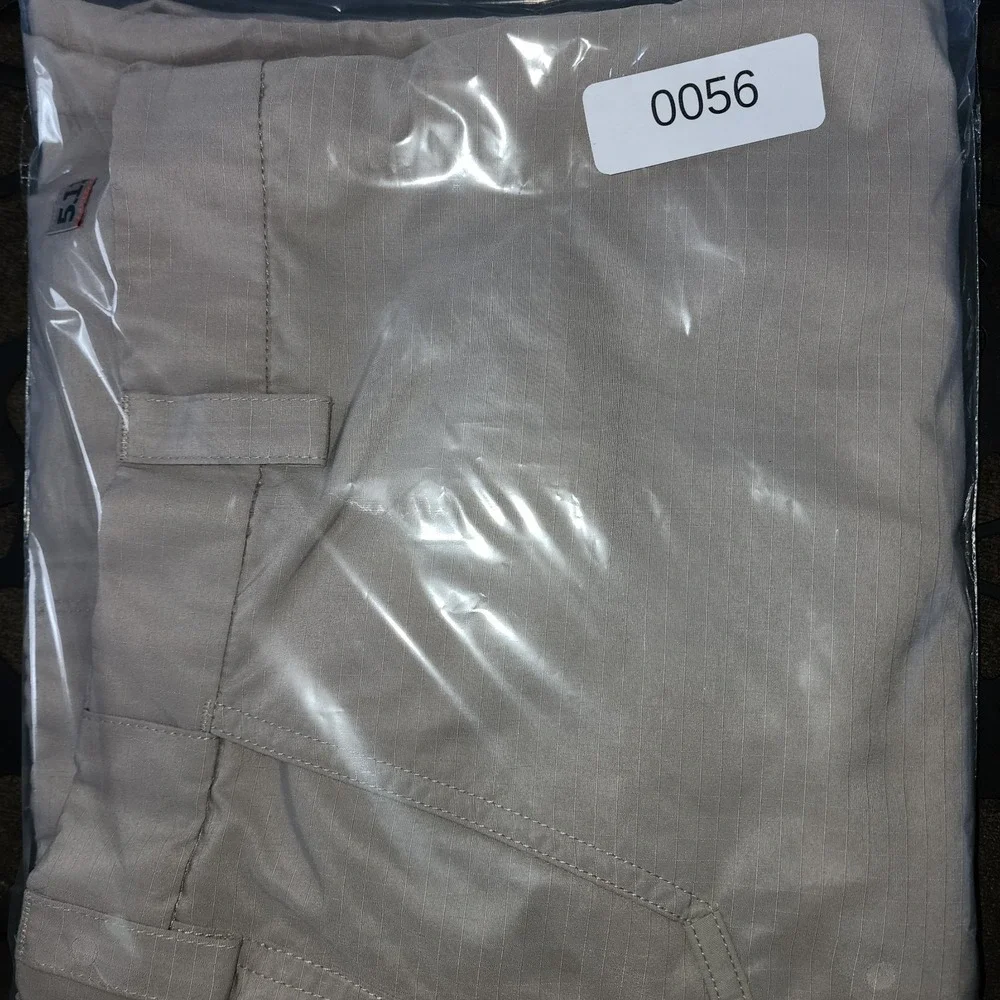 5.11 Men's Tan Tactical Pants Size 42x30 - Picture 7 of 7